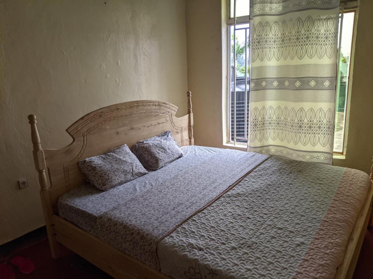 Ignite Guest House Gisenyi Bagian luar foto