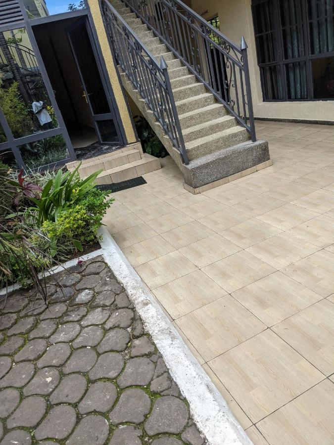 Ignite Guest House Gisenyi Bagian luar foto