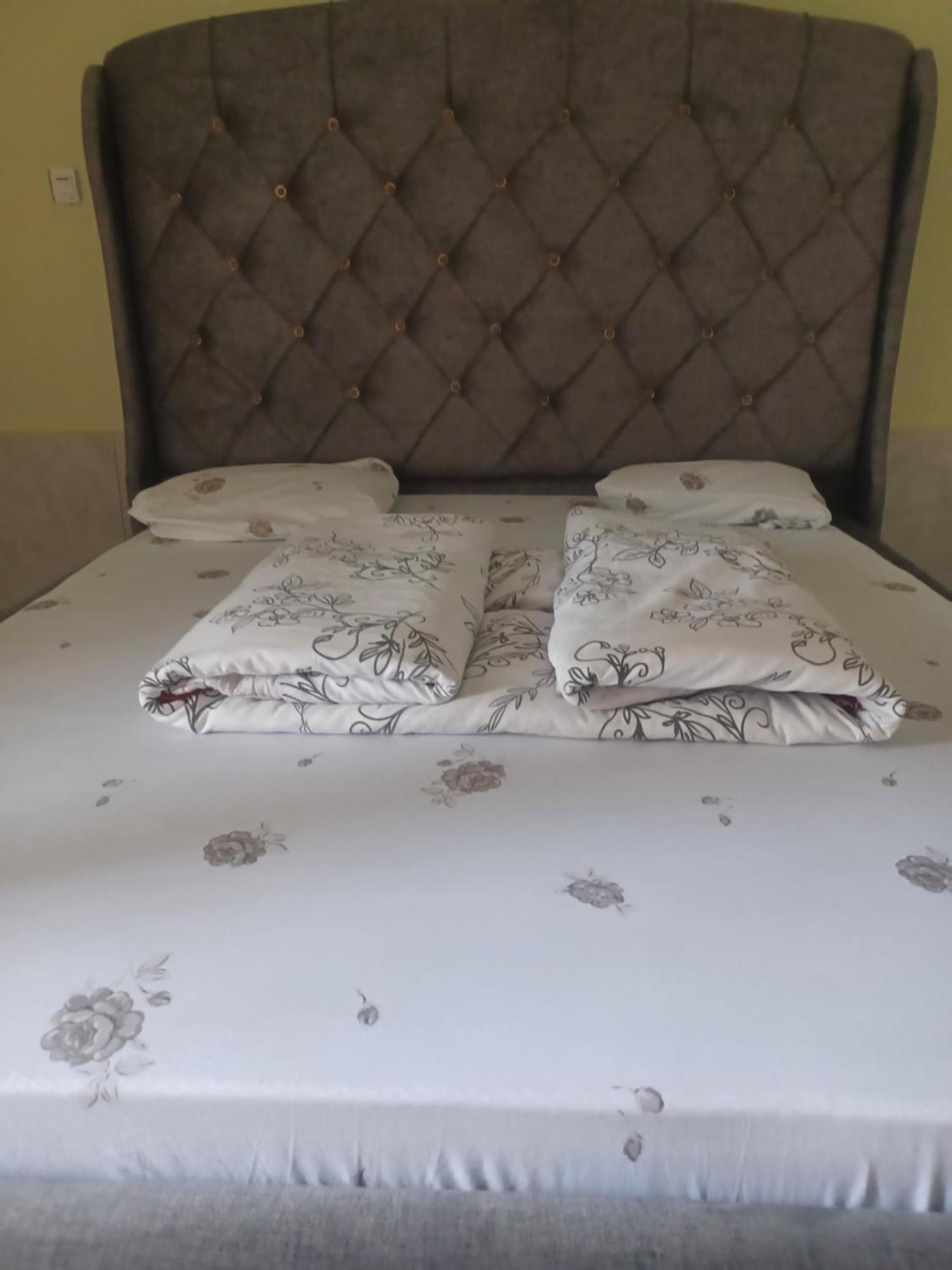 Ignite Guest House Gisenyi Bagian luar foto